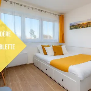 The Sunshine- Cozy-sea View - Beach- Host Provence Appartement La Seyne-sur-Mer